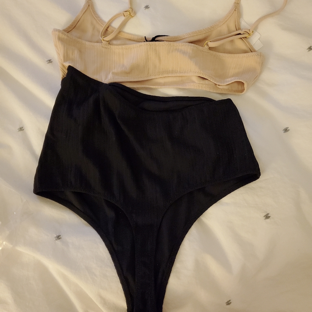 Onia Irregular Rib Bodysuit - Picture 6 of 7